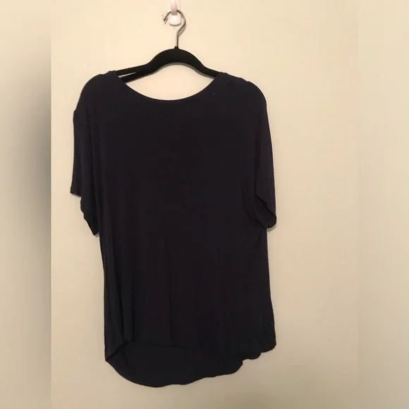 Old Navy Navy Blue T shirt Size XL - Picture 2 of 5